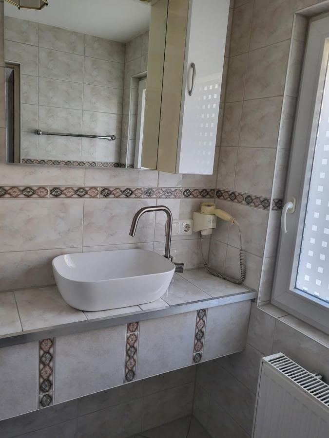 באד הומבורג וור דר הואה T&K Appartements מראה חיצוני תמונה
