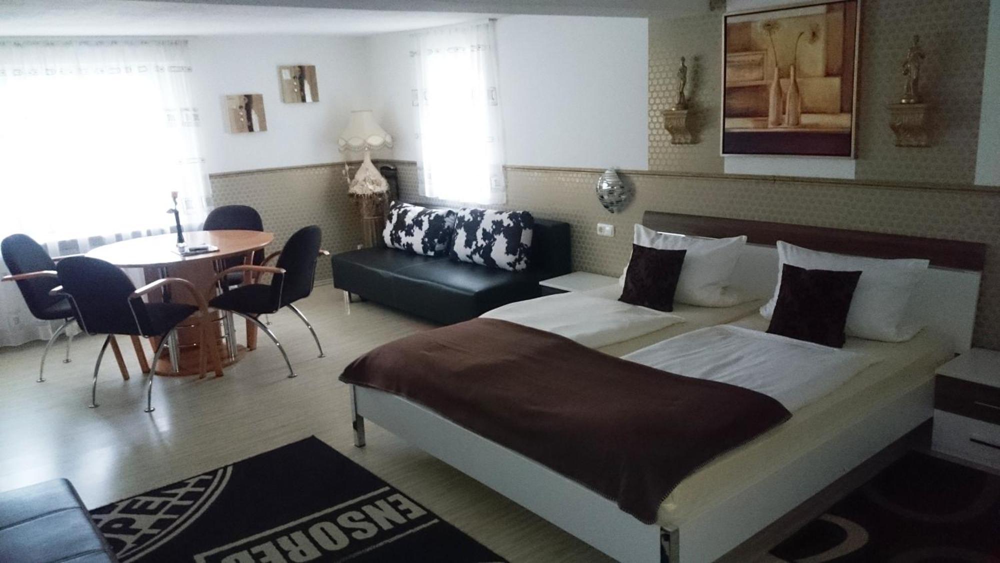 באד הומבורג וור דר הואה T&K Appartements מראה חיצוני תמונה