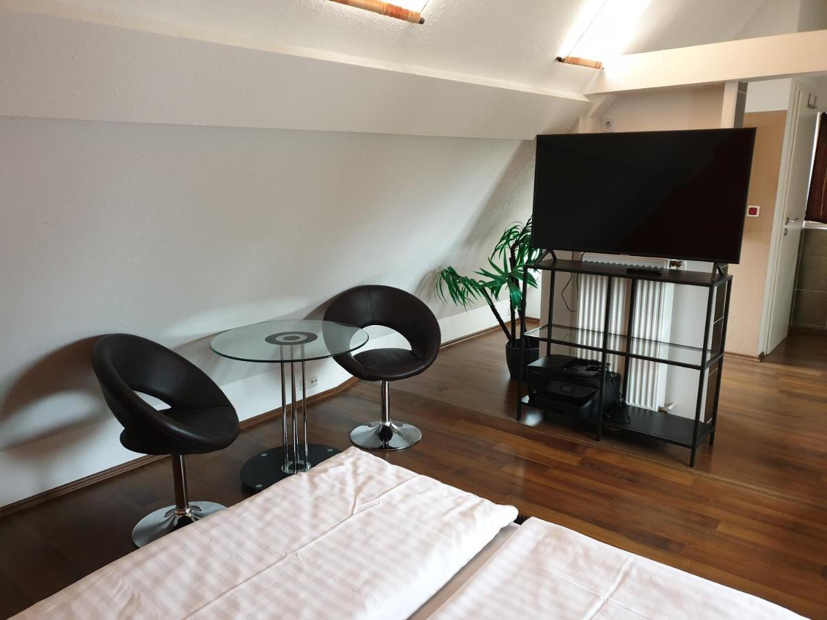 באד הומבורג וור דר הואה T&K Appartements מראה חיצוני תמונה